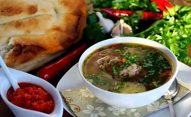 Как сделать шурпу из говядины по-узбекски в домашних условиях по рецепту с фото
