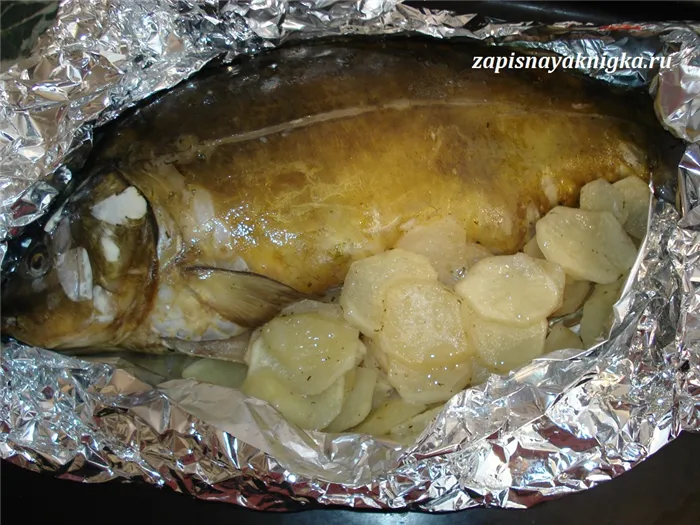 Рыба с картошкой в фольге - фото шаг 4