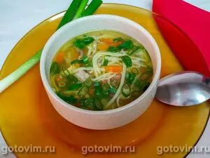 Суп с лапшой из листов для лазаньи