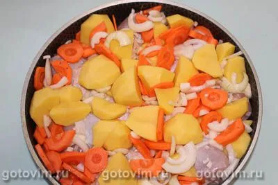 Куриные голени с овощами, запеченные в сметанном соусе, Шаг 01