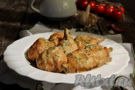 Курица в сливочно-сырном соусе на сковороде
