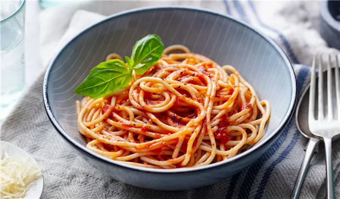 Как приготовить соус для спагетти с томатной пастой