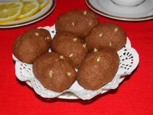 Пирожное Картошка из сухарей со сгущенкой