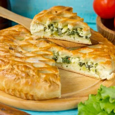 Спанакопита — греческий пирог со шпинатом и сыром - рецепт с фото