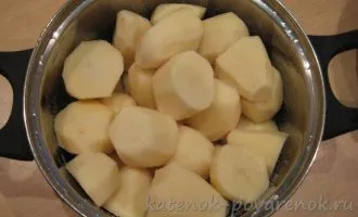 Рецепт кролика с картофелем, запеченного в рукаве - шаг 8