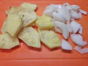 утиные окорочка с ананасом