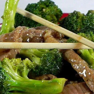 Говядина с брокколи по-китайски ресторанное блюдо за 1 час