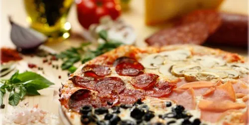 Фото Итальянская пицца «Четыре сезона» (Pizza quattro stagioni) №1