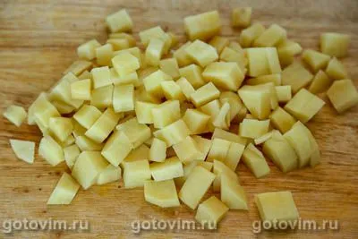 Суп с фрикадельками и зеленым горошком, Шаг 03
