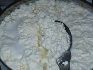 Адыгейский сыр в домашних условиях - фото шаг 6