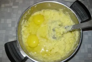 Пюре с яйцом и молоком - фото шаг 6