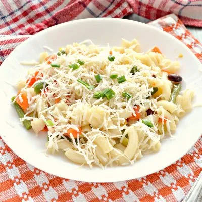 Макароны с овощами и сыром - рецепт с фото