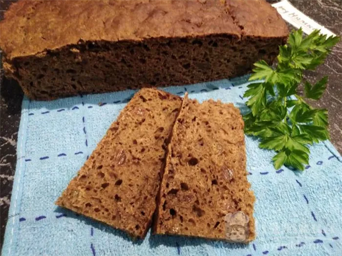 Карельский хлеб на закваске с изюмом в домашних условиях
