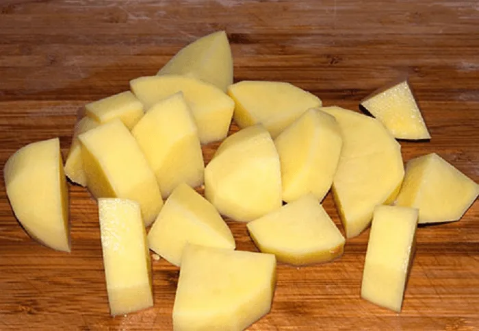 Картошка порезанная брусочками
