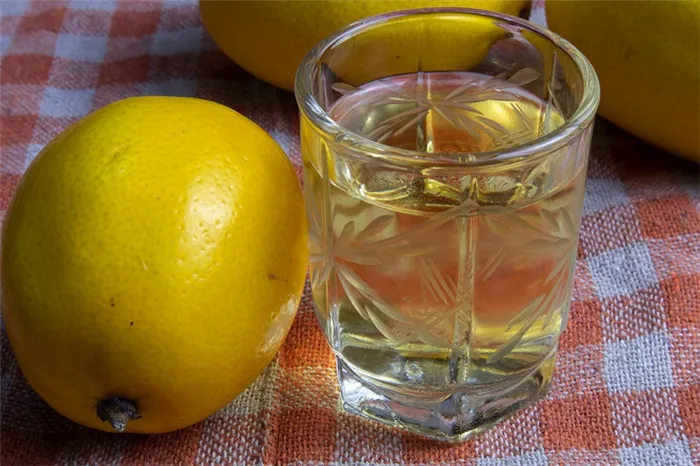 фото настойки из лимона