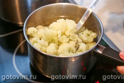 Макаронная запеканка с овощами, сыром и крабовыми палочками VIČI, Шаг 03