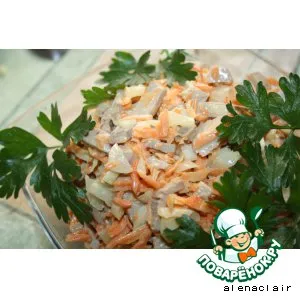 Рецепт: Салат из морковки, свинины и лука