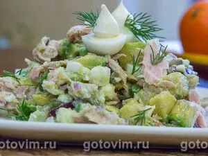 Рыбный салат с авокадо и тунцом