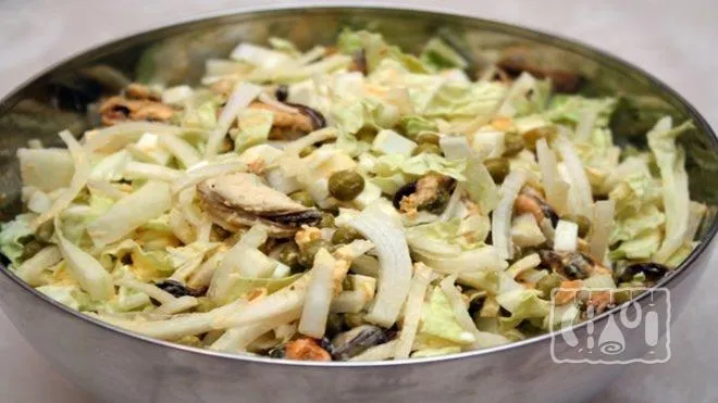 Рецепты приготовления салатов с копчеными мидиями