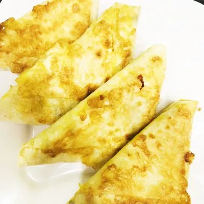 Сырные конвертики из лаваша - рецепт с фото