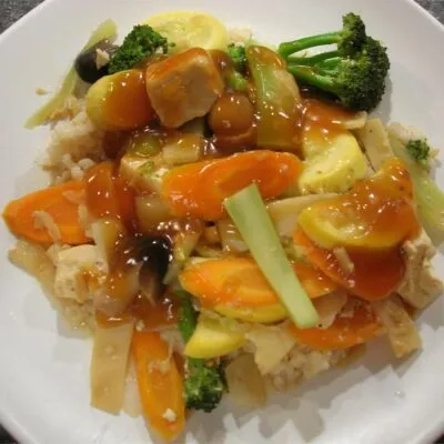 Жаркое из овощей и тофу - рецепт с фото