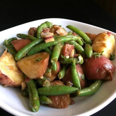 Гарнир-салат из картофеля и стручковой фасоли - рецепт с фото