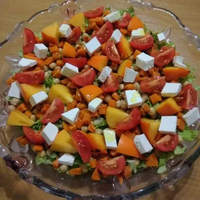 Салат из запечённой тыквы, с апельсинами и фетой - рецепт с фото