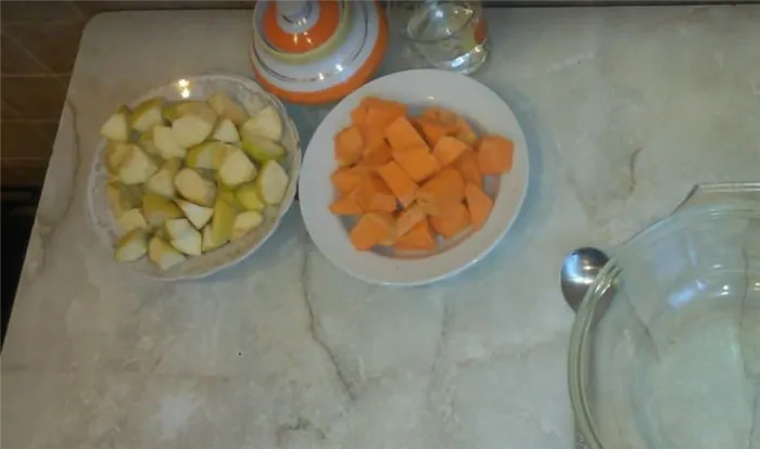 Тыква с яблоками запеченная в духовке: 4 быстрых и вкусных рецепта приготовления