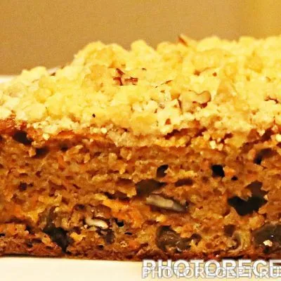 Морковный кекс с пеканом и штрейзелем - рецепт с фото