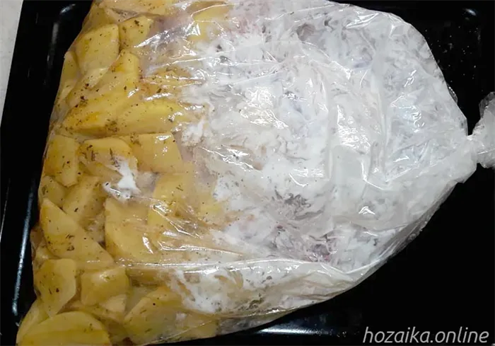 мешок для запекания с картофелем и кроликом