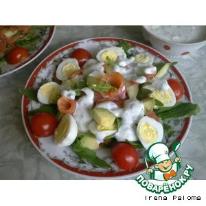 Рецепт: Салат с рукколой, авокадо и семгой