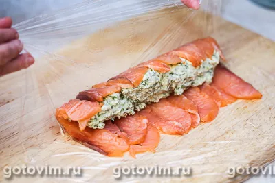 Закуска из красной рыбы с авокадо и творожным сыром, Шаг 04