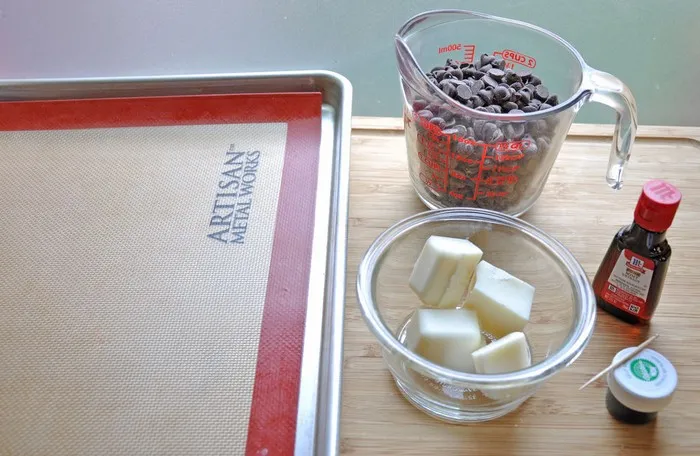 Как просто сделать мятный шоколад дома