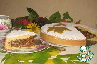 Рецепт: Пирог с грецкими орехами в карамельном соусе