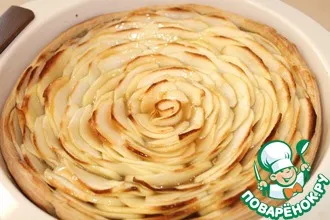 Рецепт: Яблочный пирог с карамелью