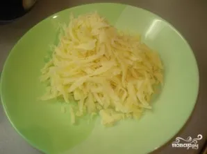 Пельмени в духовке с сыром и майонезом - фото шаг 5