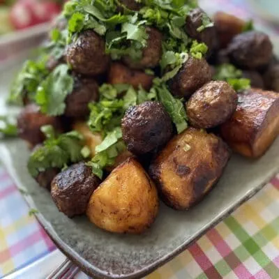 Мясо с картошкой в казане - рецепт с фото