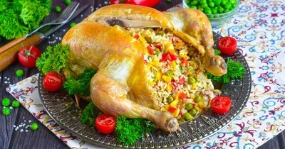 Курица с рисом в рукаве целиком с овощами