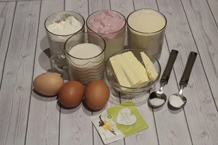 Ингредиенты манника на йогурте