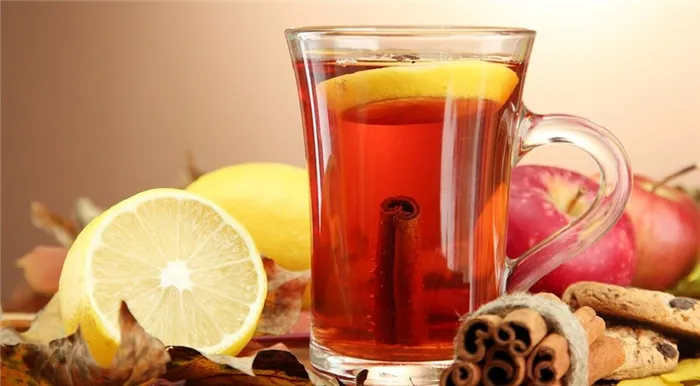 С ароматом лета: 5 рецептов очень вкусного фруктового чая