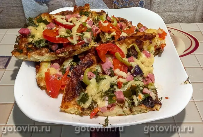 Пицца из кабачков на сковороде. Фотография рецепта