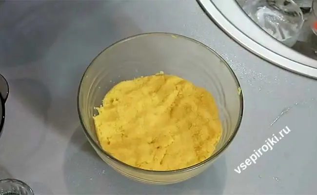 Печенье из кукурузной муки - 5 простых рецептов