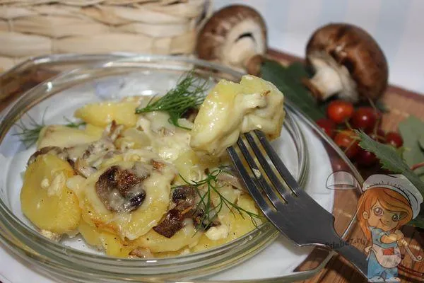 картофель с грибами сметаной и сыром 