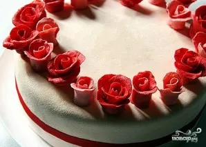 Торт с розами из мастики - фото шаг 13