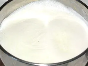 вскипевшее молоко для пшённо рисовой каши