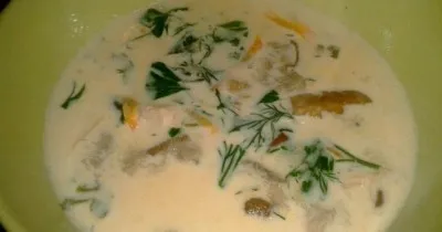 Суп из курицы с белыми грибами