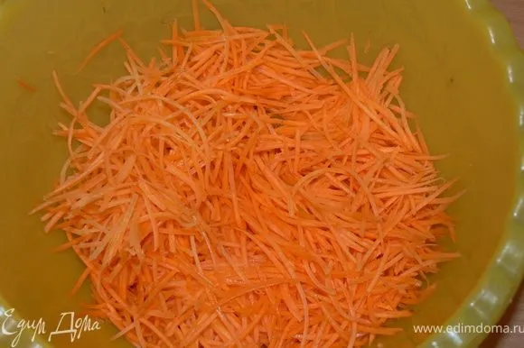 Корейский морковный салат с кальмарами - фото шаг 3