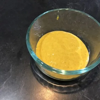 Медово-горчичный соус с карри - рецепт с фото