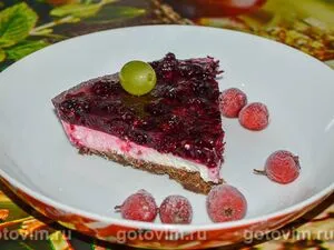 Творожный торт без выпечки с ягодным желе