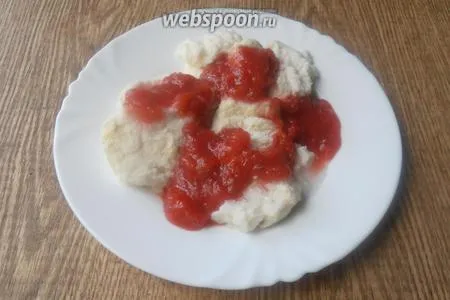 Фото рецепта Ленивые вареники с рисовой мукой и ягодным соусом